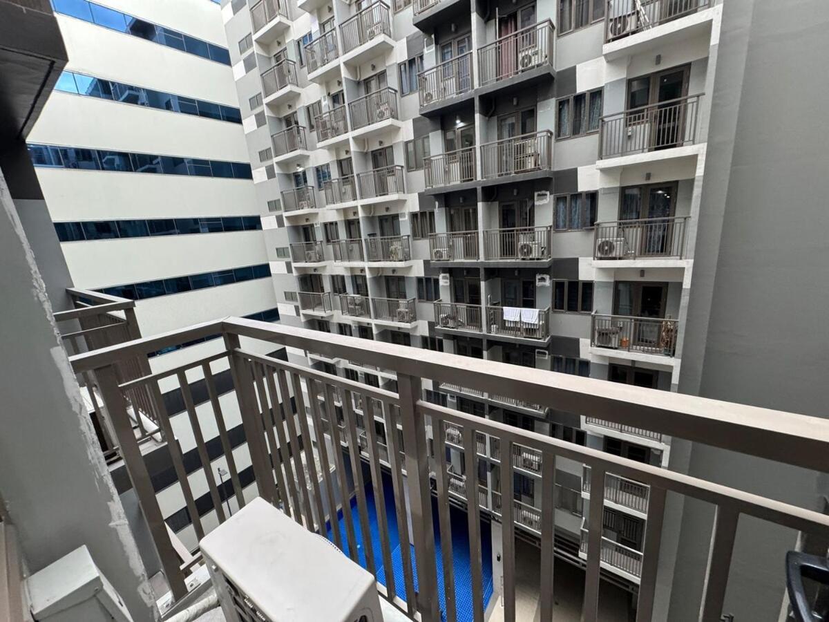 Cozy A837 In S Residences Near W Mall, Smx And Sm Arena By Prime