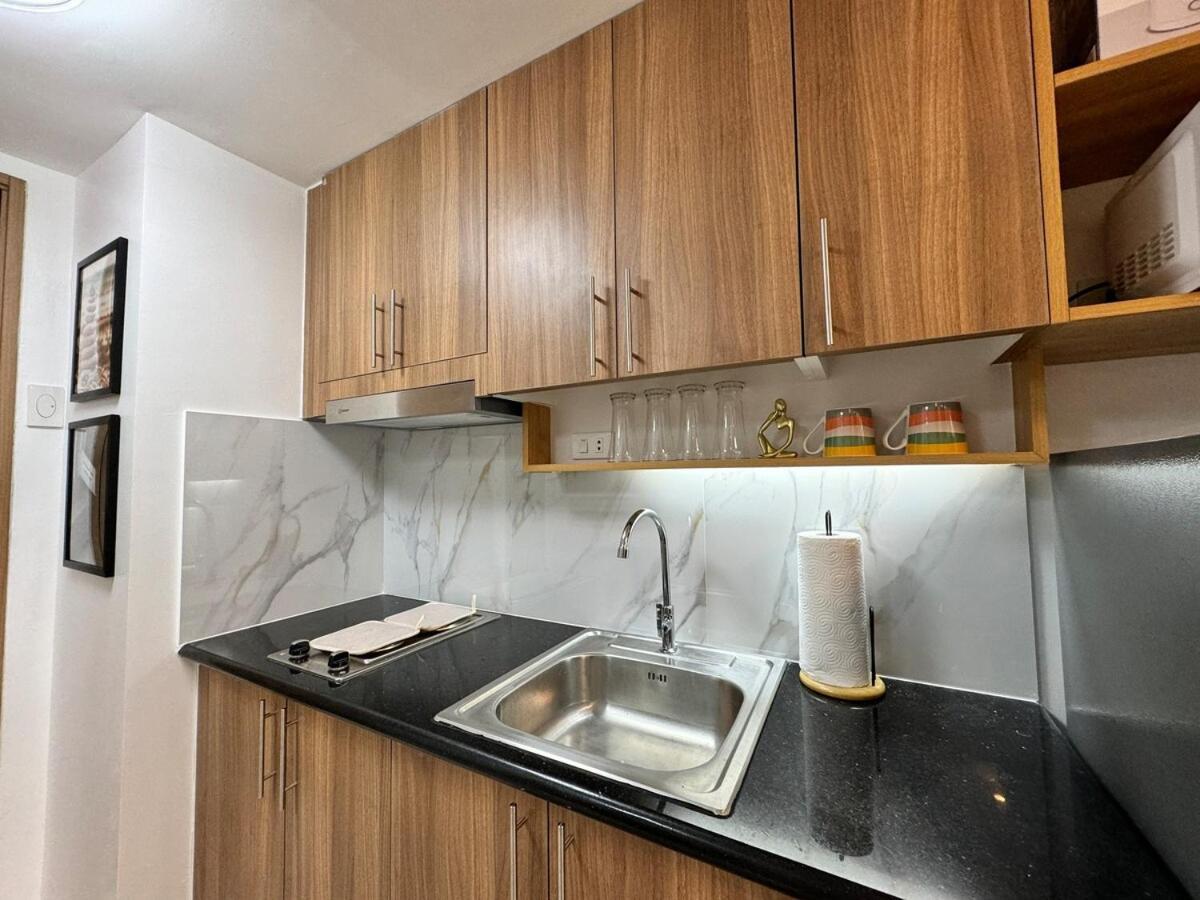 1230 Flor Shore 3 Residences Near Sm Moa By Primestay Apartment *