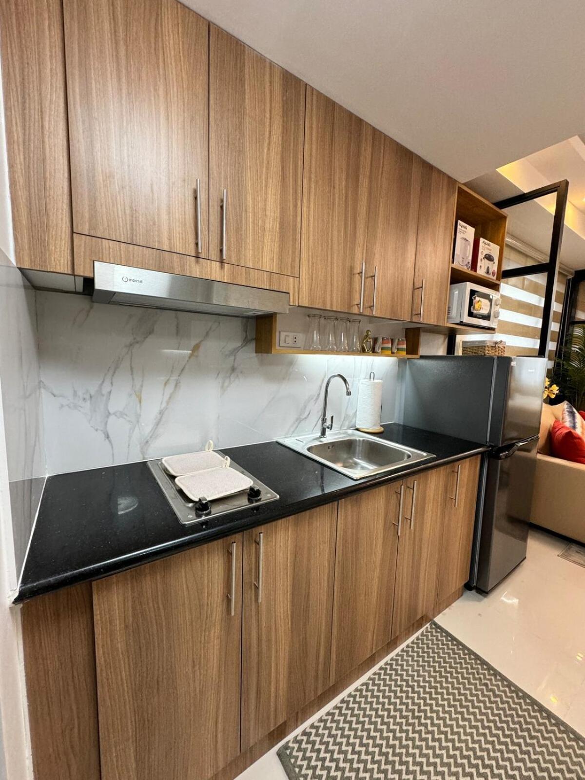 1230 Flor Shore 3 Residences Near Sm Moa By Primestay *