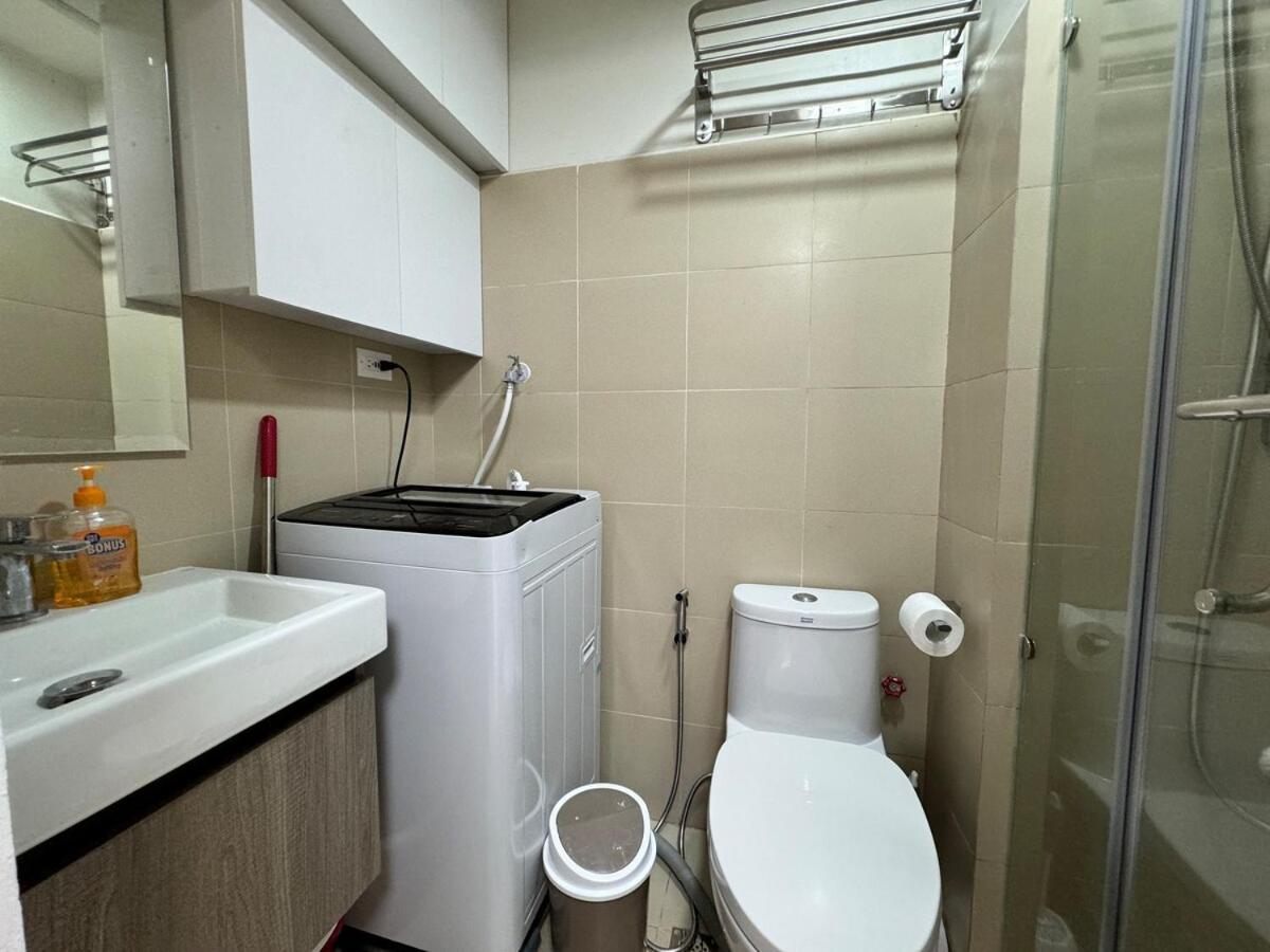 1230 Flor Shore 3 Residences Near Sm Moa By Primestay *