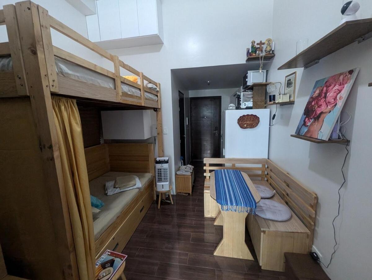 Apartment Rustic In Makati Cbd Manila