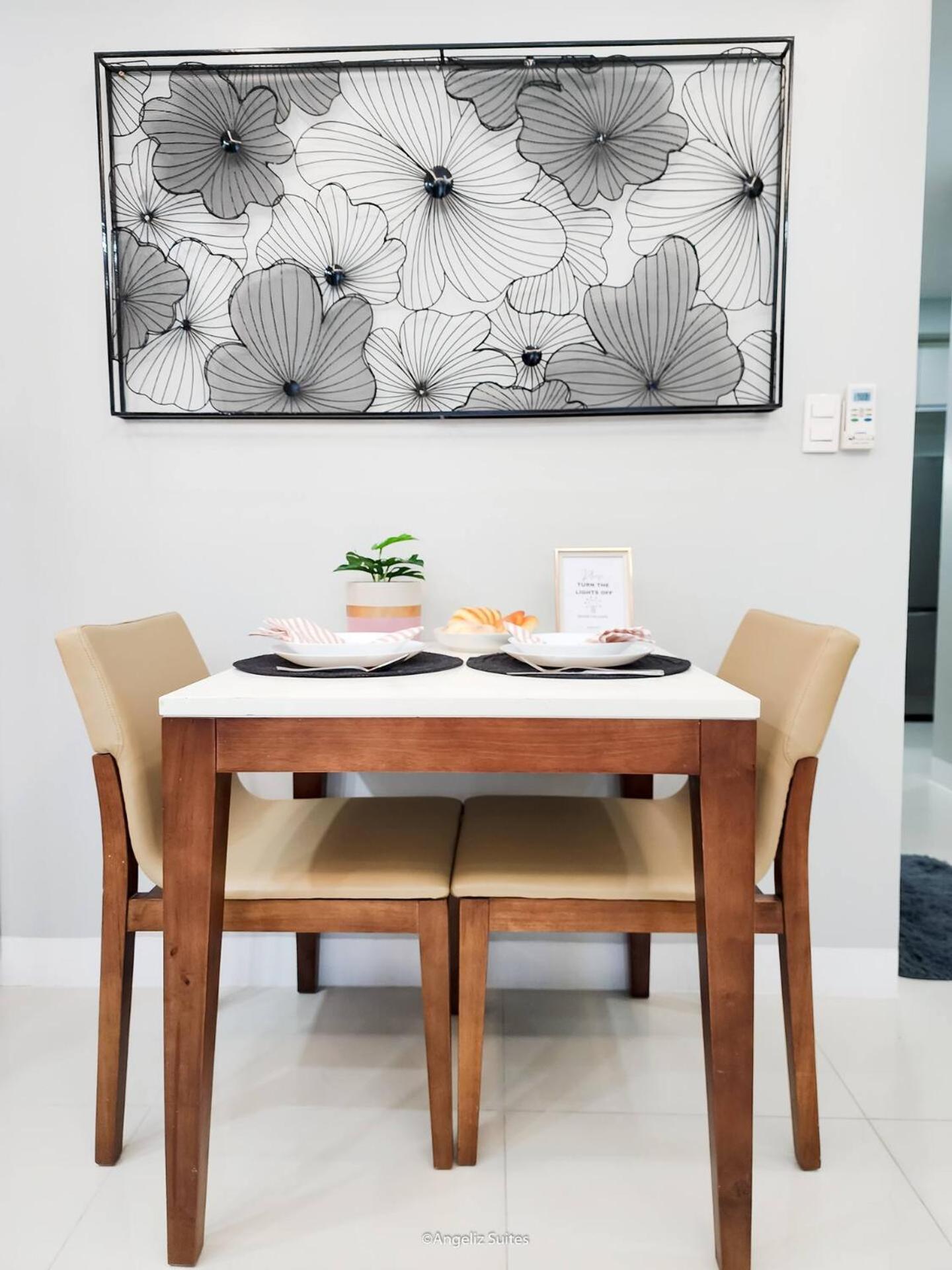 Large One Bedroom Unit In Uptown Bgc Aparthotel