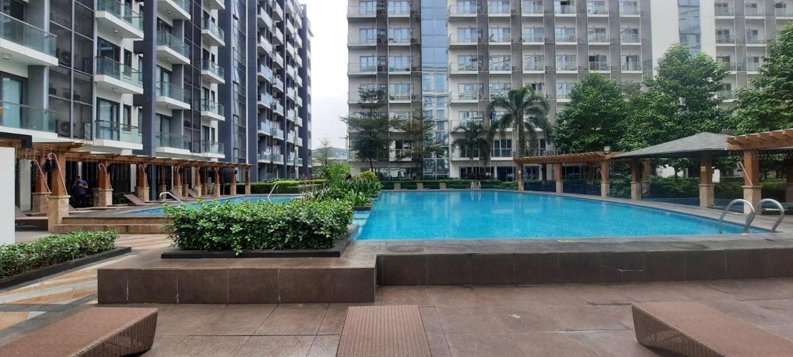 Aparthotel D&e With Balcony *