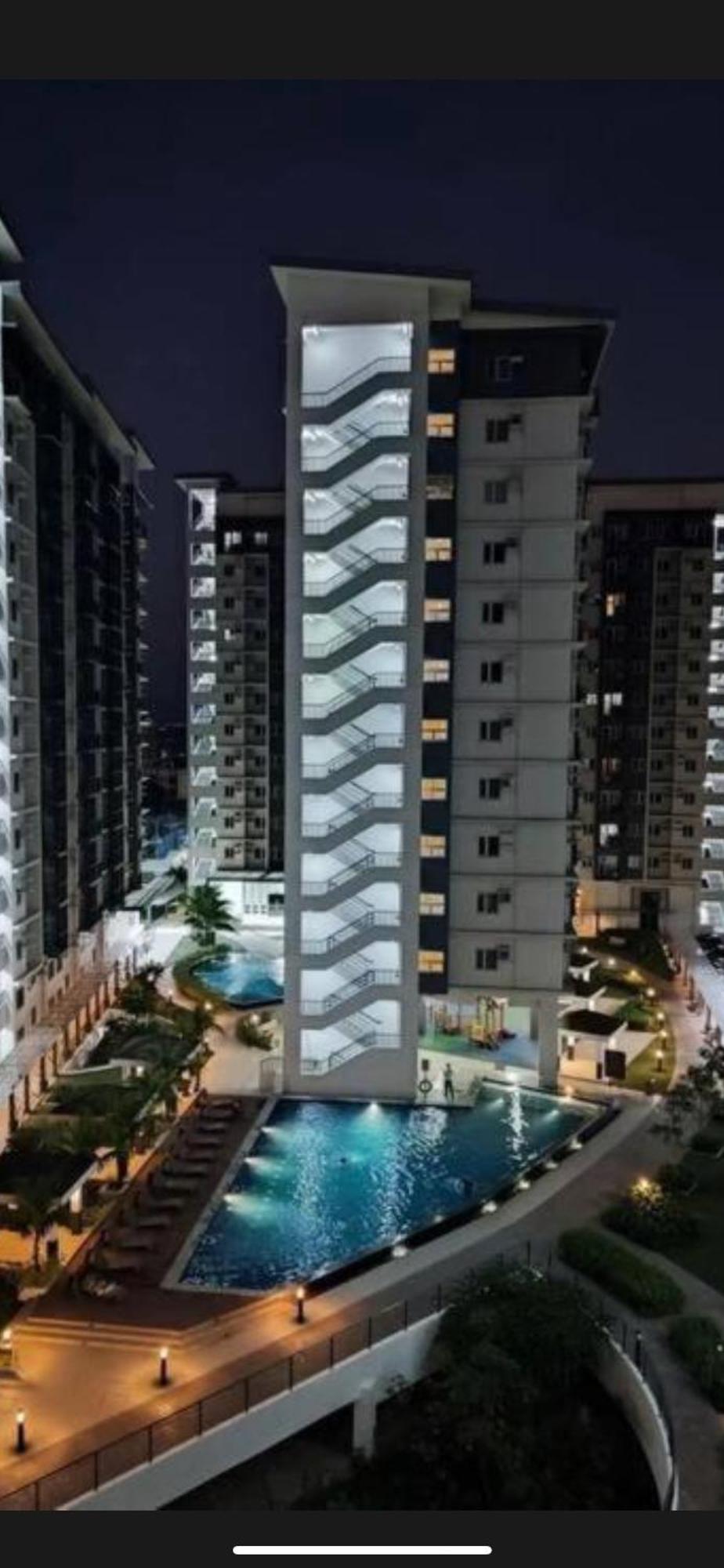 Aparthotel Vine Residences Sm Novaliches *