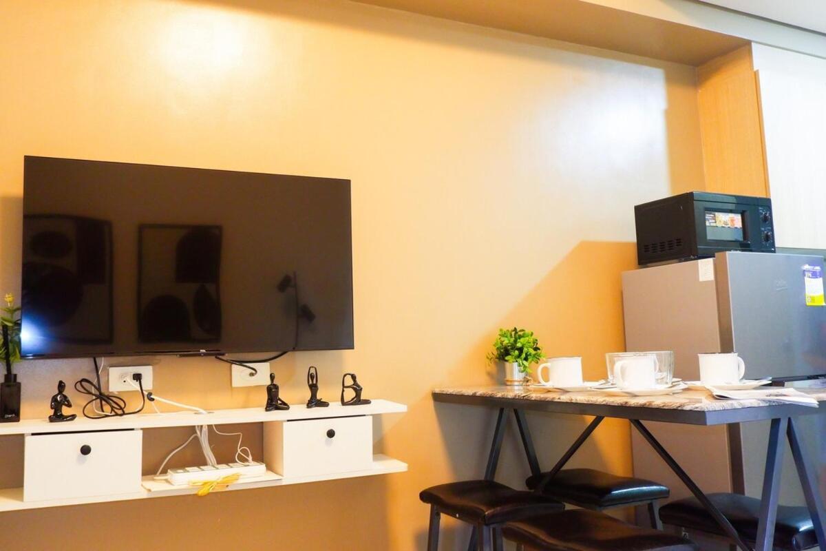Apartment Breeze Residences Sky Near Moa Picc Star Fast Wifi & Netflix Manila