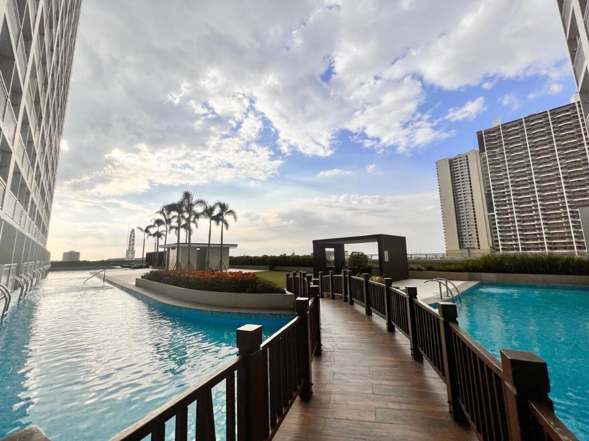 Breeze Residences Sky Near Moa Picc Star Fast Wifi & Netflix *