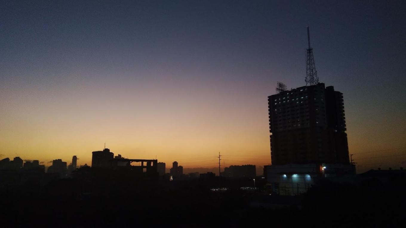 Cr8tive Homes-transient Legend * Manila