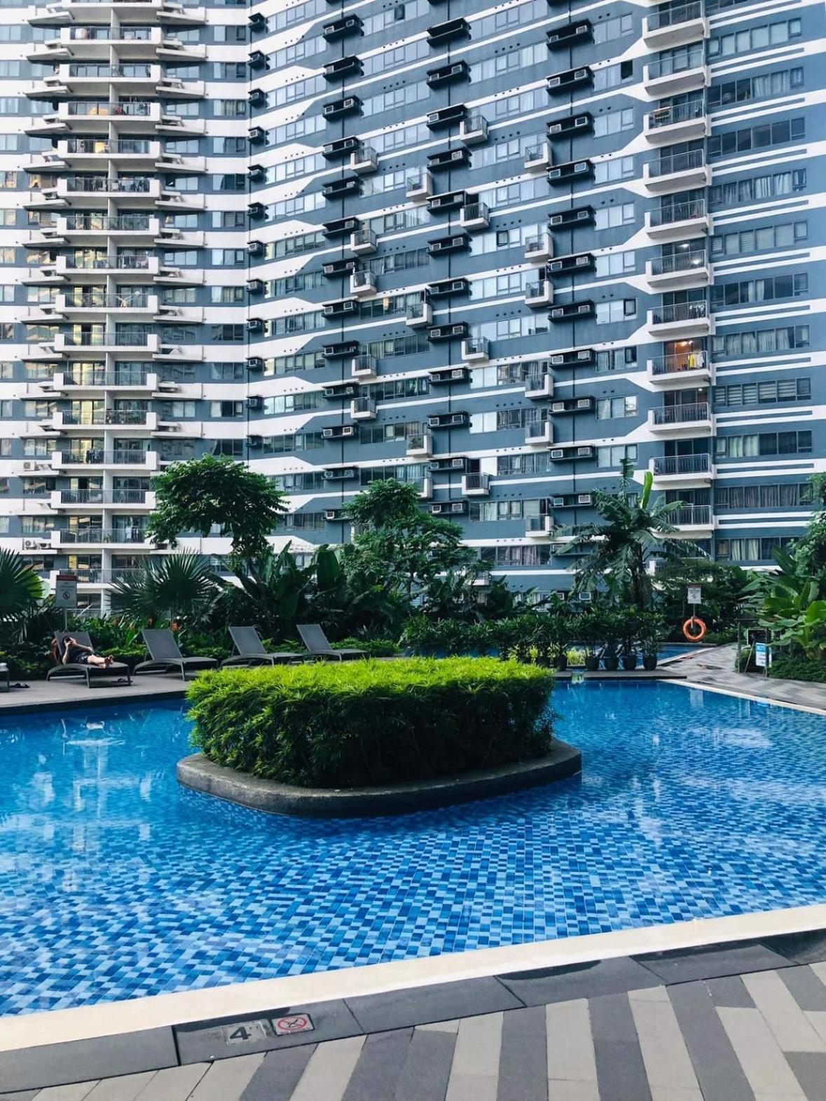 Aparthotel Urbanview Oasis At Air Residences *