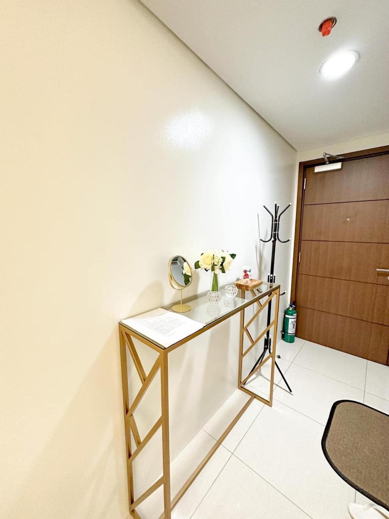 Inn Mandaluyong Staycation