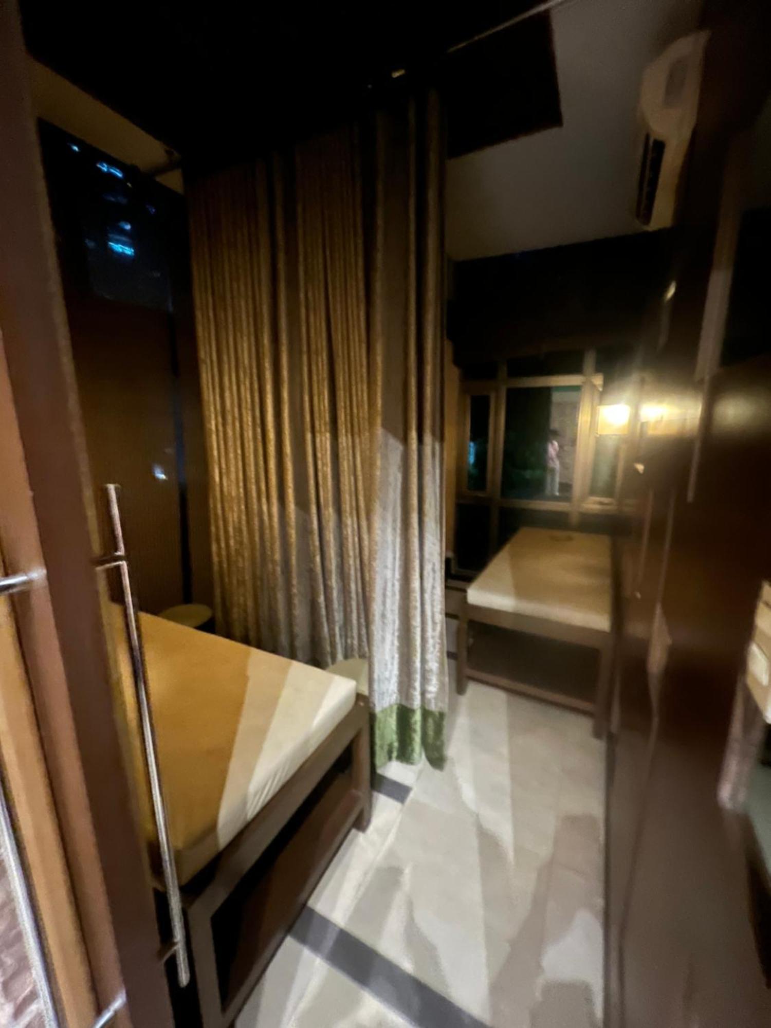 Affordable Staycation Airbnb Bgc Hotel Makati City