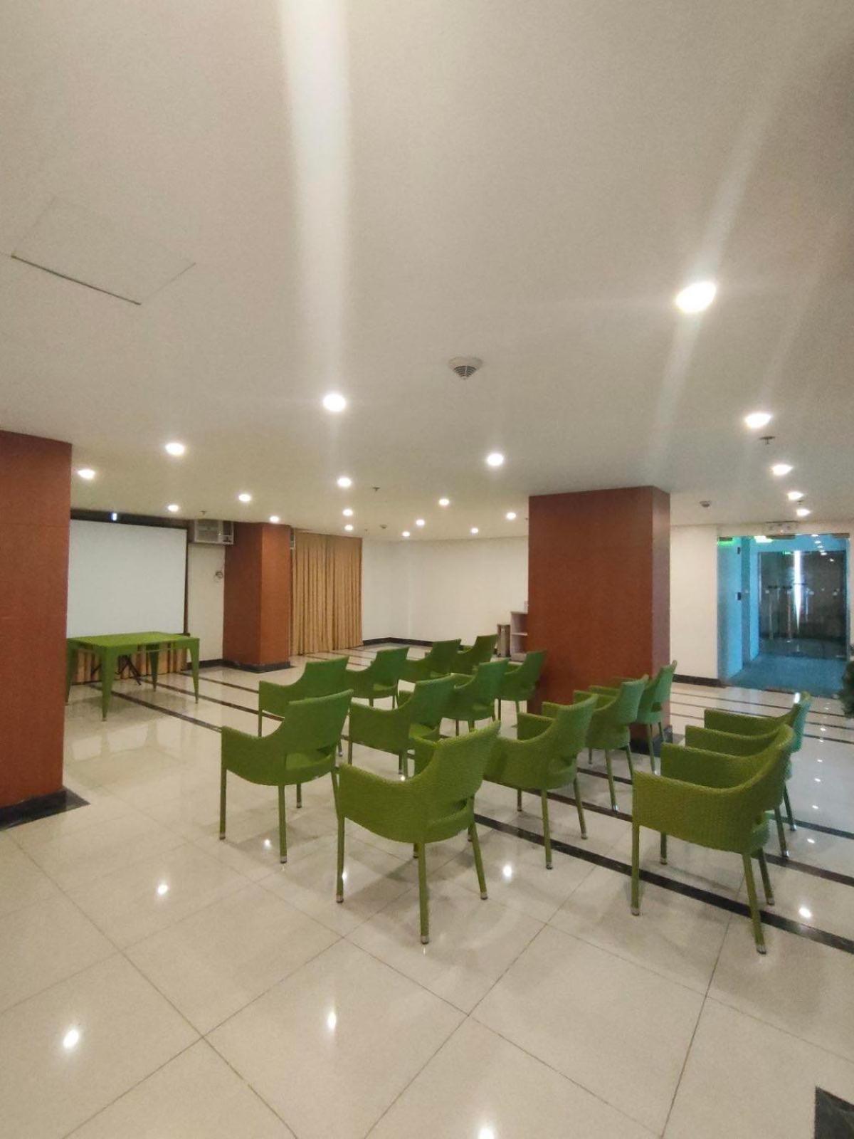 Rafaelrelaxing 5* Pasay