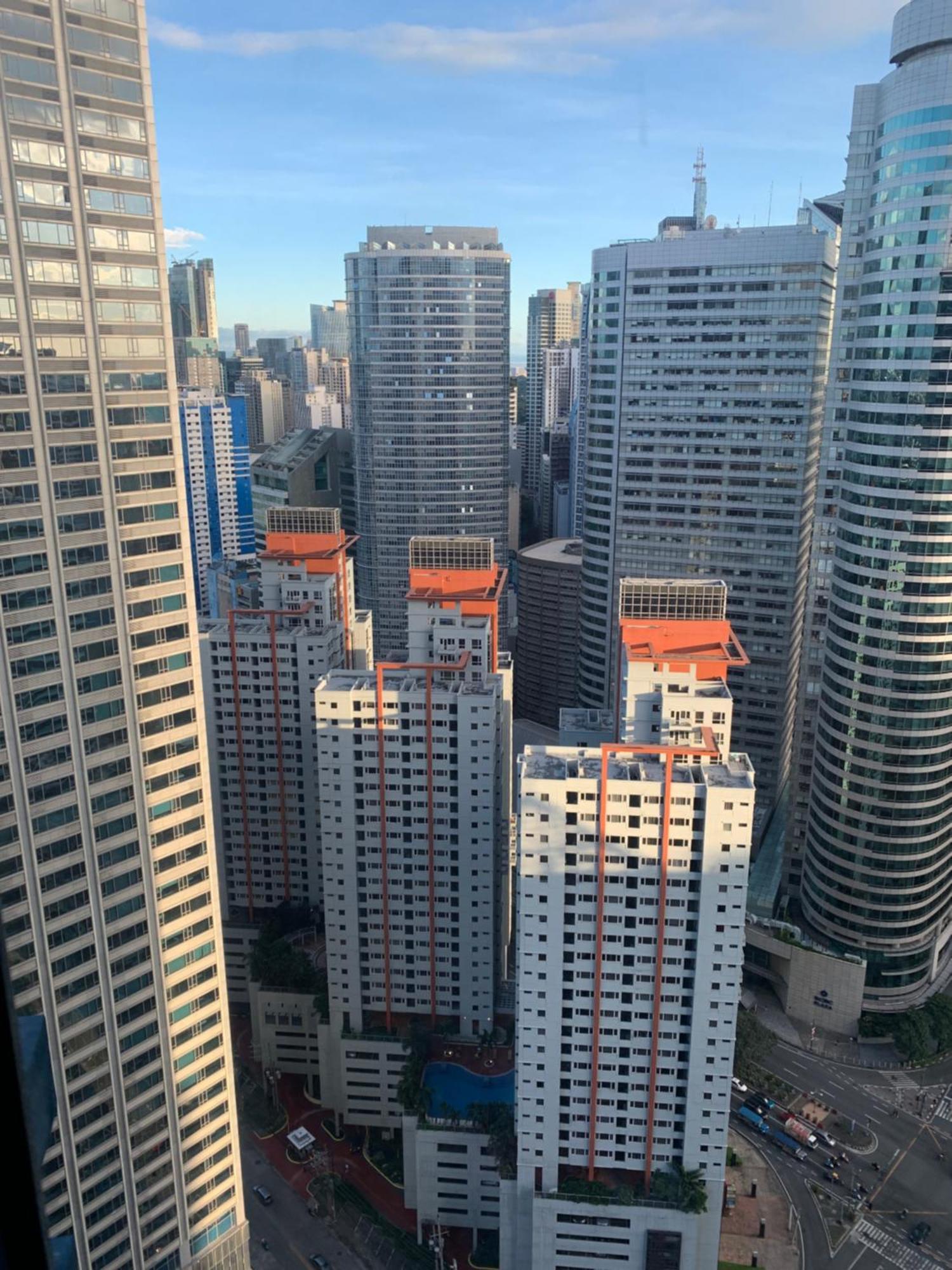 Perfect For Couples - Makati Comfort And Style * Makati City