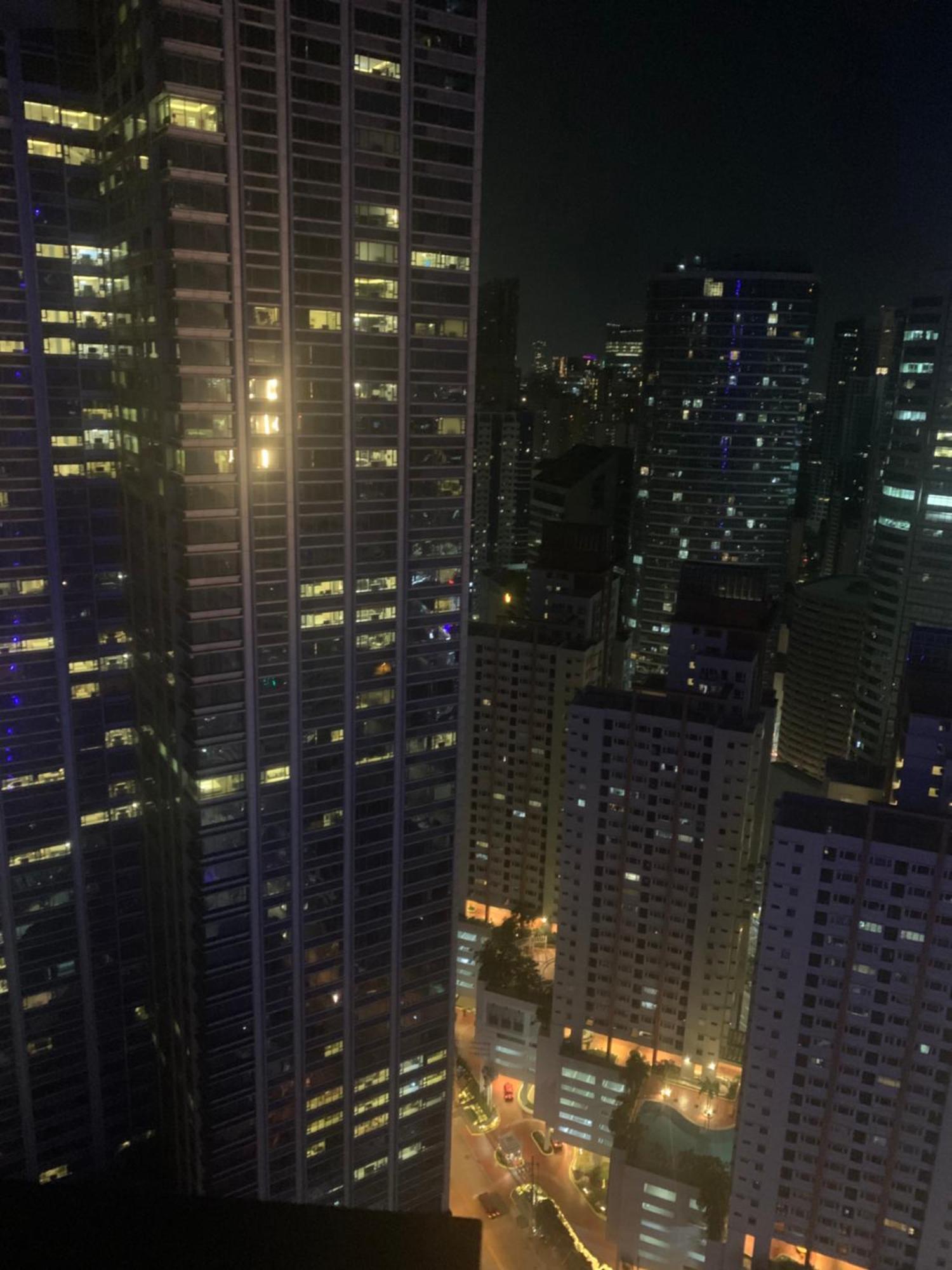 Perfect For Couples - Makati Comfort And Style * Makati City