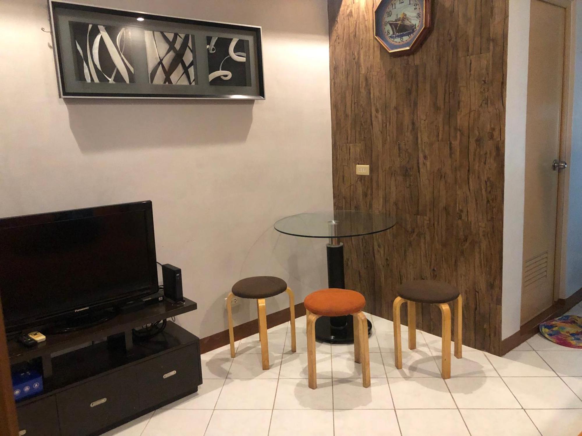 Aparthotel 1br Unit W/ Fantastic View Near Us Embassy