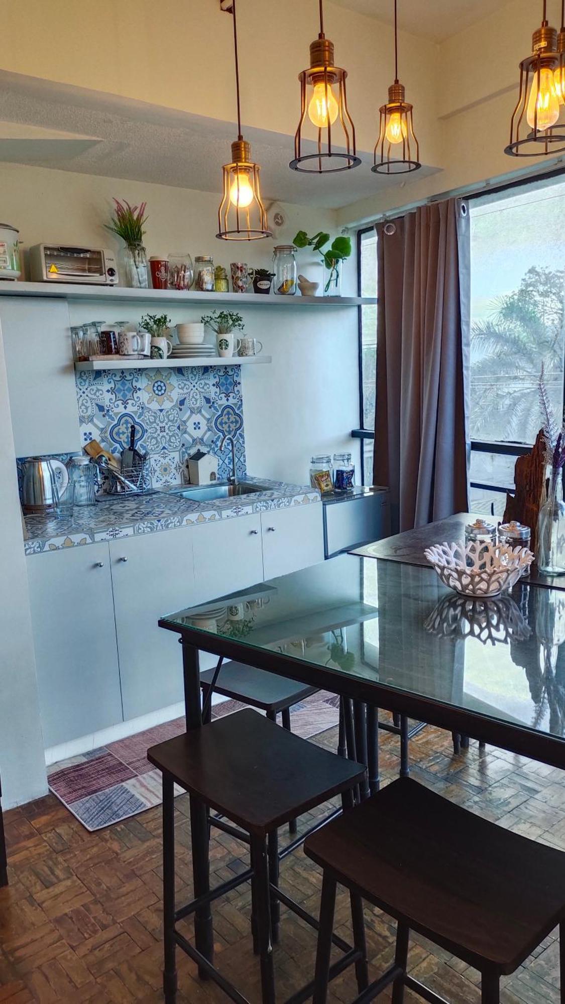 2 Bedroom Near St. Luke's Medical Center Quezon Aparthotel Manila