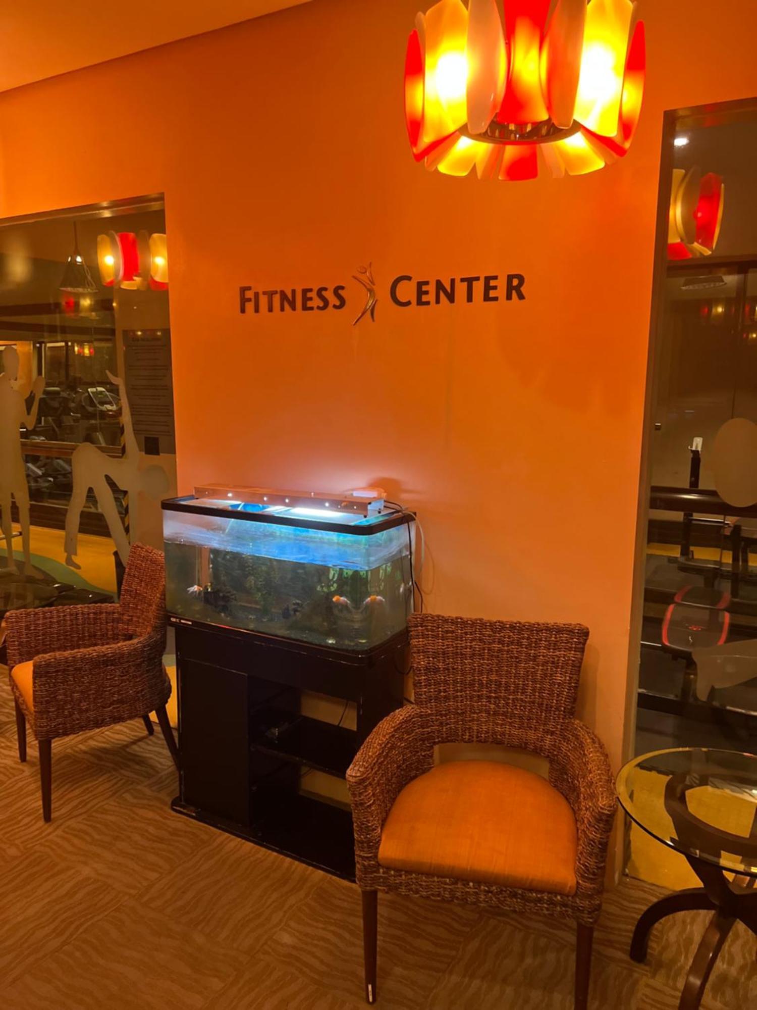 Hotel Affordable Staycation Airbnb Bgc Makati City