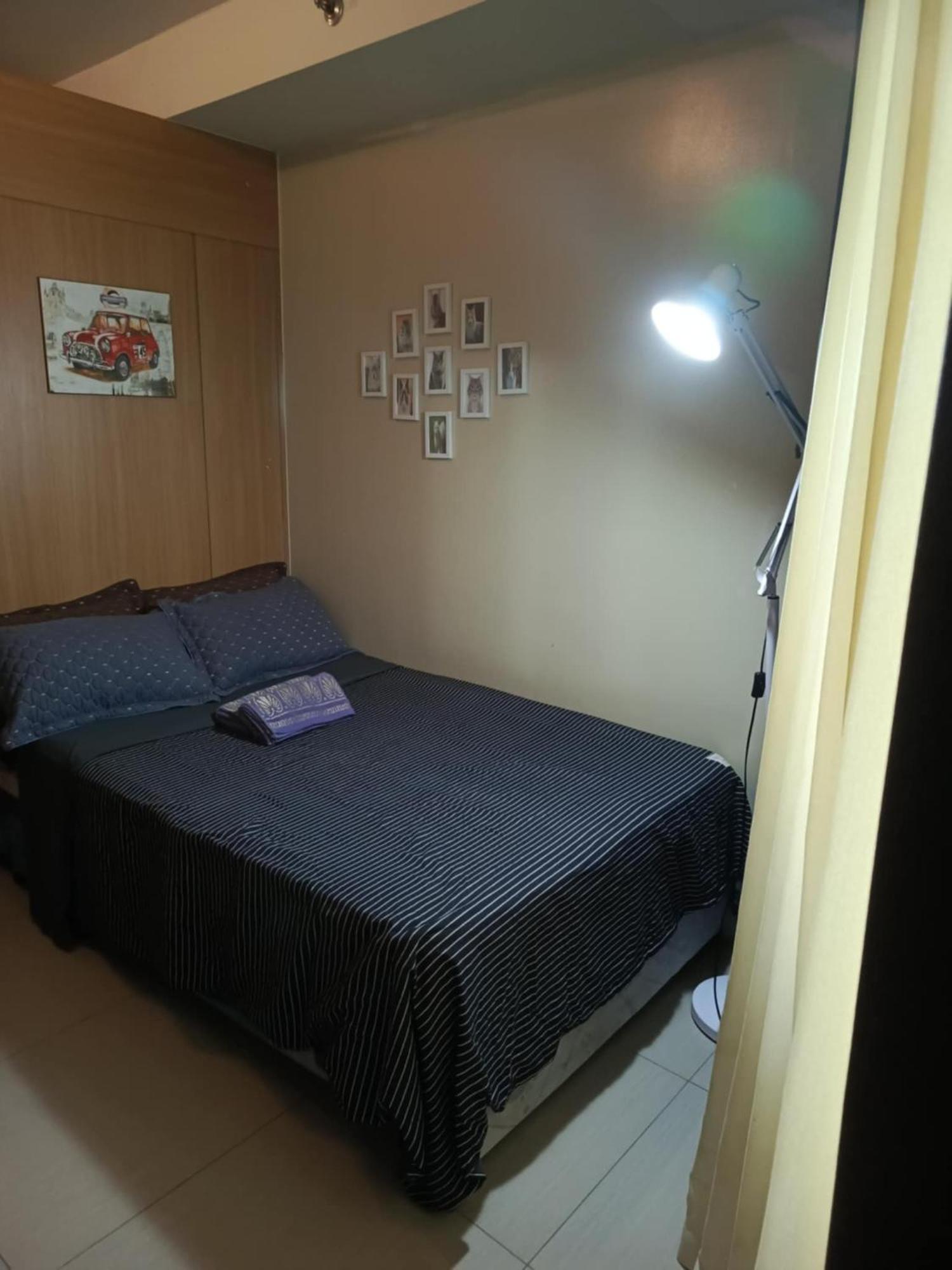 And Simple 1 Bedroom In Shell Residences Apartment Manila