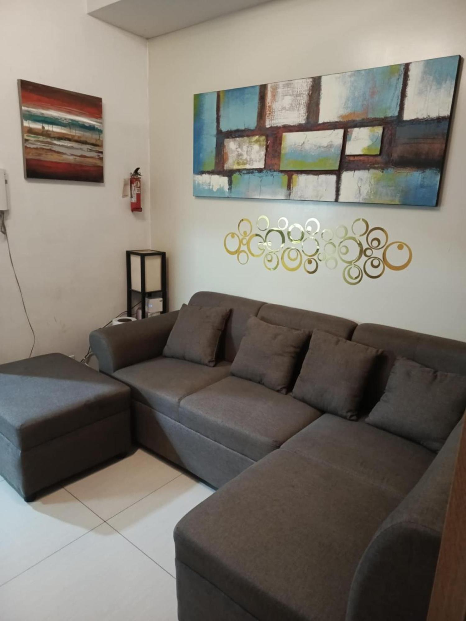 And Simple 1 Bedroom In Shell Residences * Manila