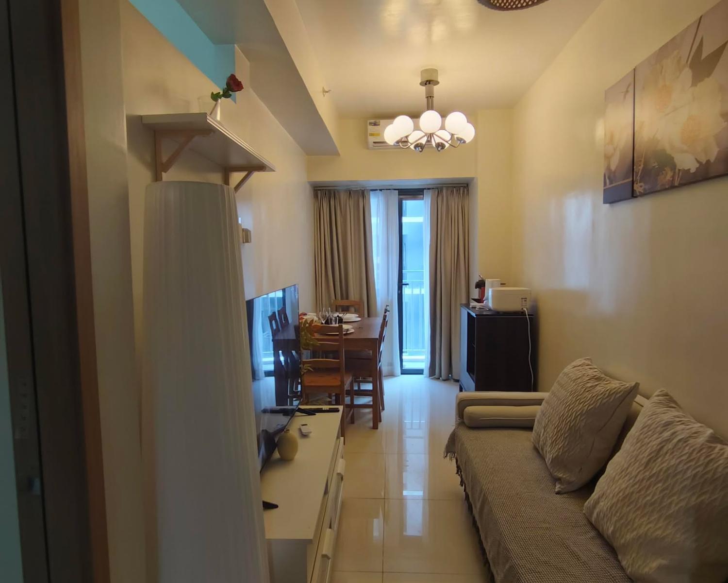 Ndulge In Opulence On A Budget Near Moa! Luxuriate In Our Deluxe 1 Bedroom Units With Stunning Views. Enjoy Free Netflix And An Exceptional Discount. Book Now For A Lavish And Affordable Escape!