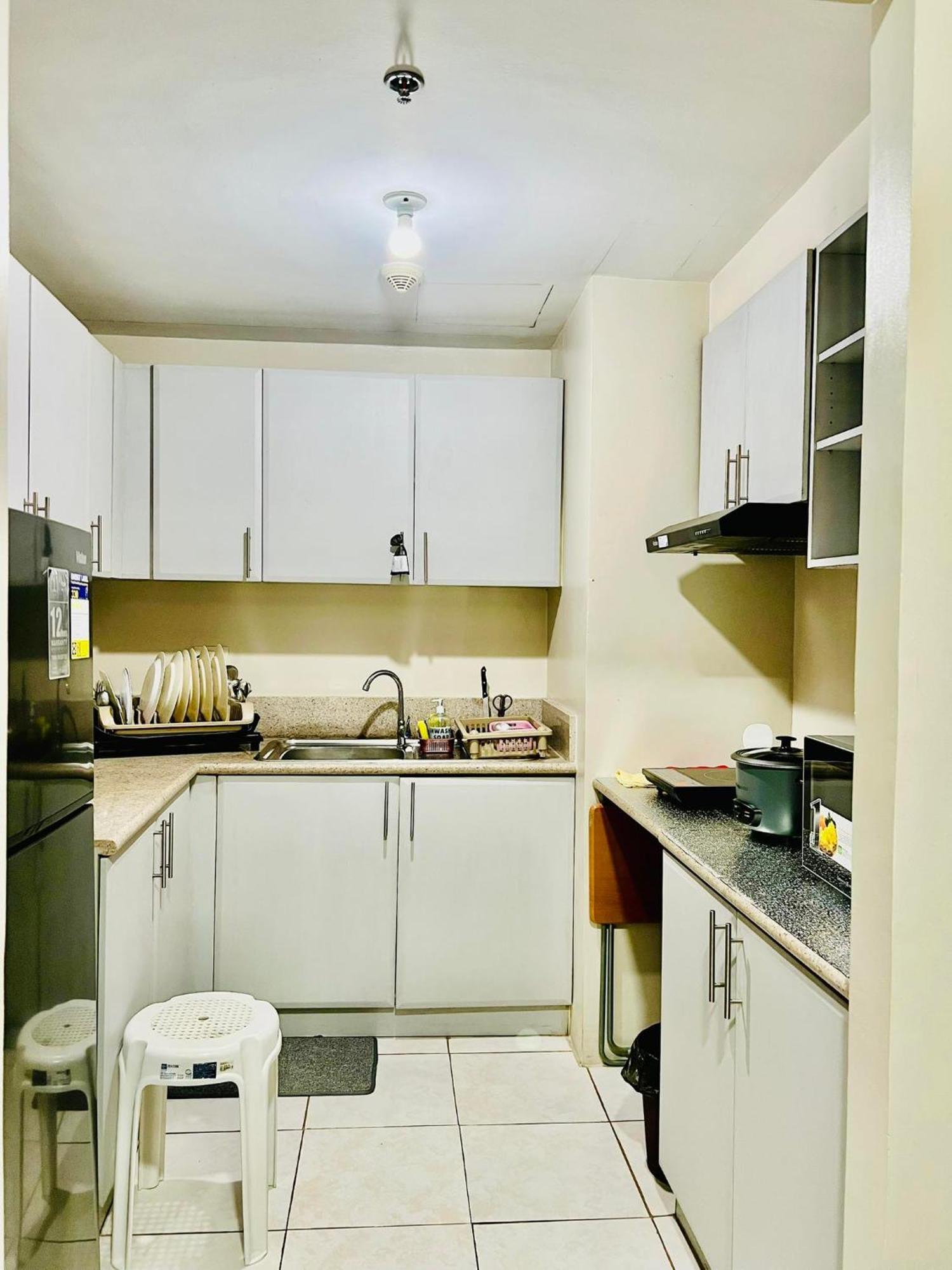 Apartment 2 Bedroom Unit *