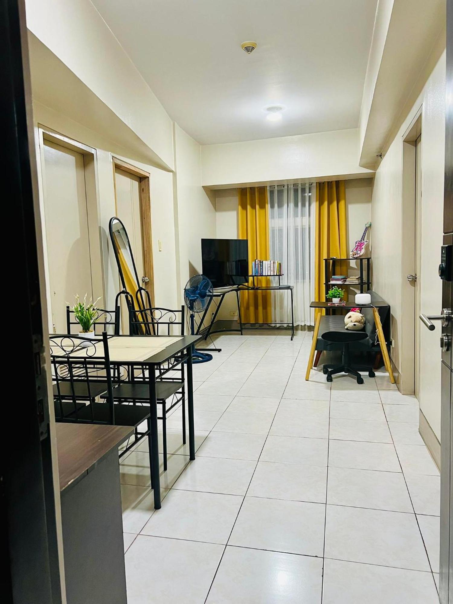 2 Bedroom Unit