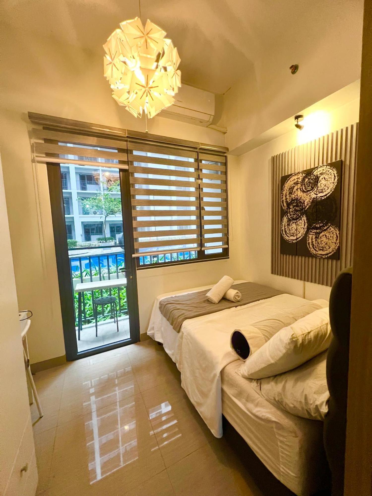 Apartment Adv Moa Pool View Shore 2 Residences Manila