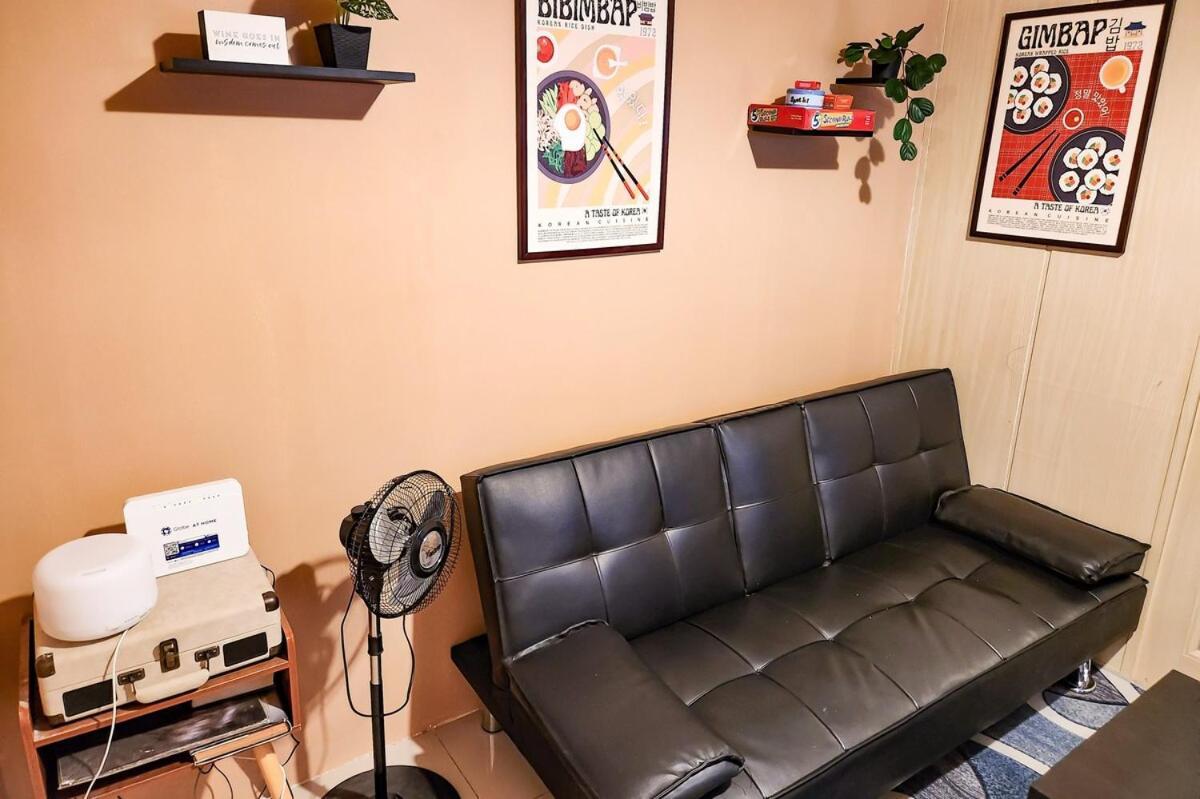 Cozy Pool & View 1br In Makat With Netflix Apartment