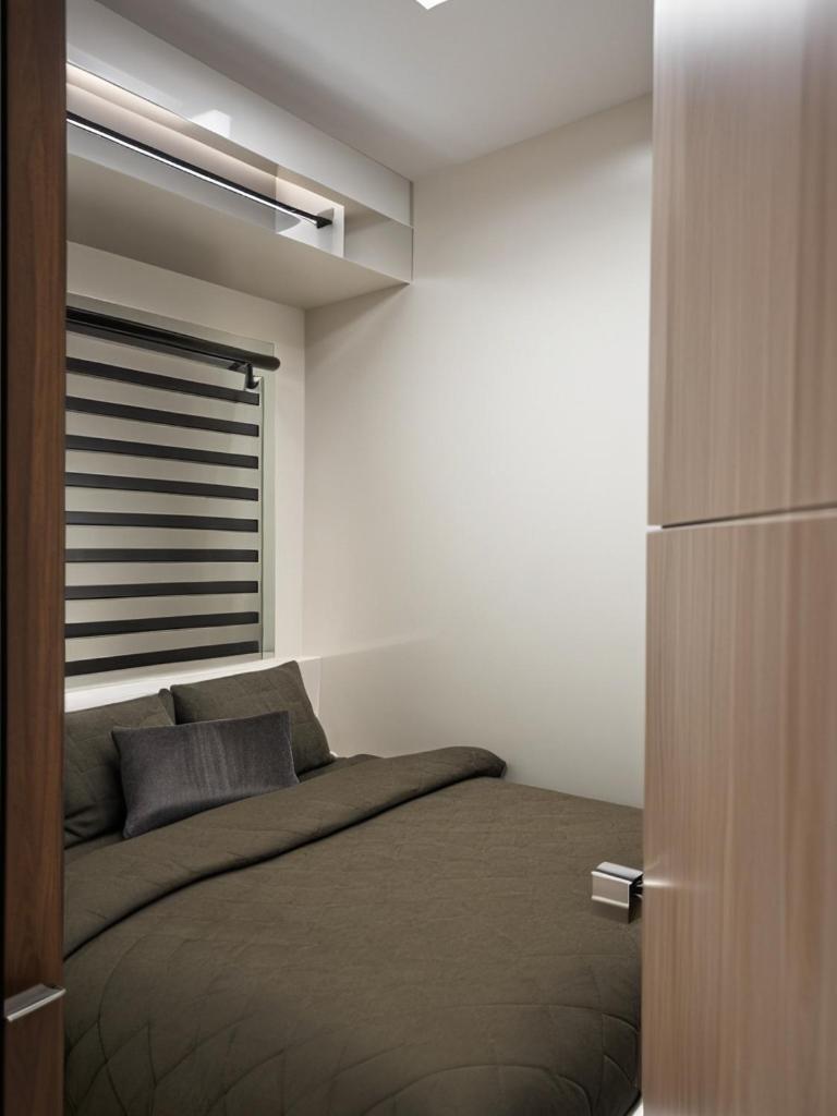 Spacious Homes At Shore Near Mall Of Manila