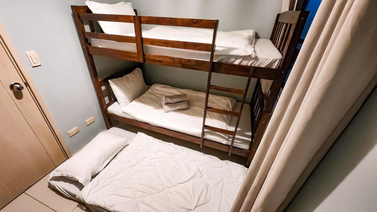 Apartment Luxury 2br In Makati With Billiard & Netflix Manila