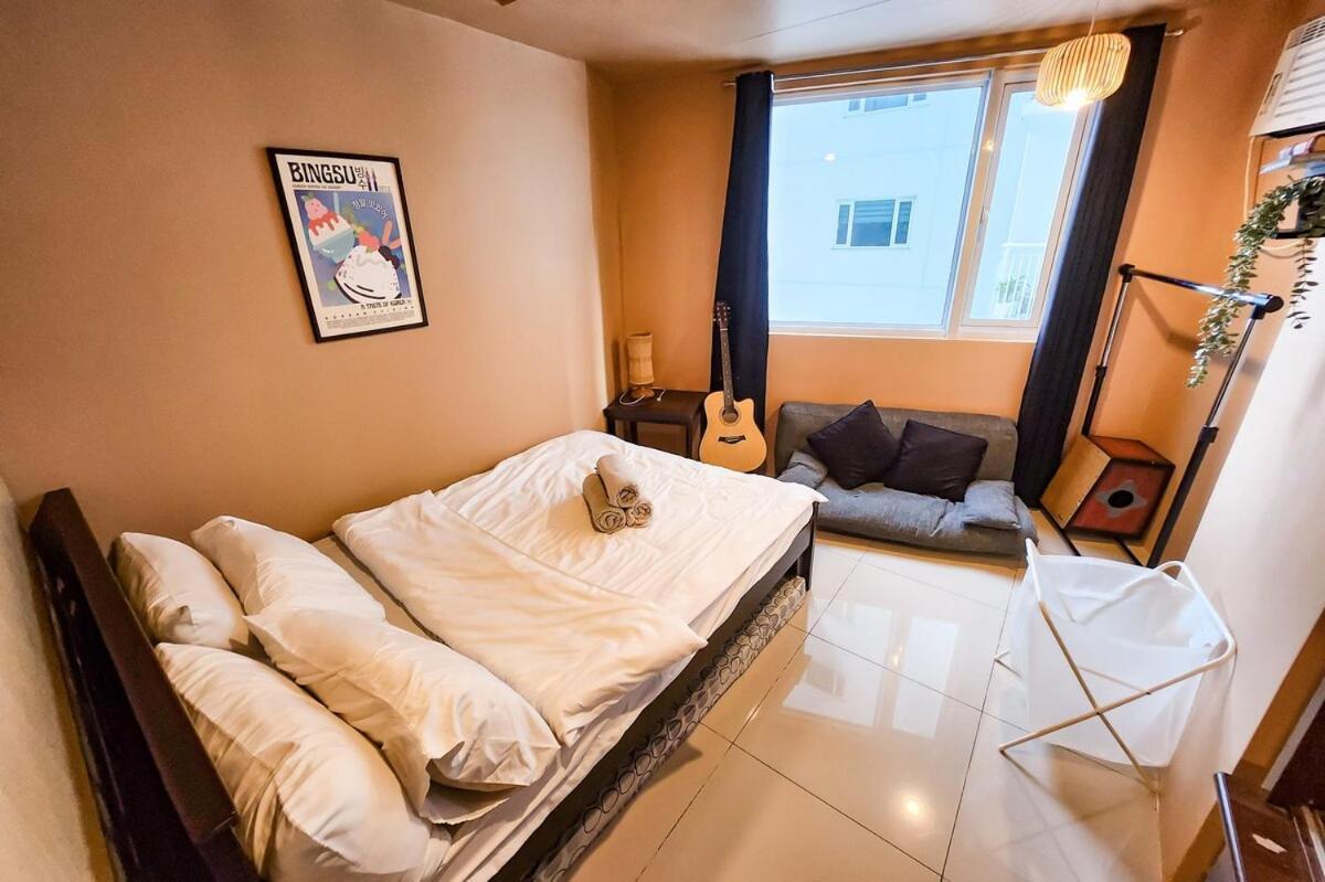 Cozy Pool & View 1br In Makat With Netflix Apartment *