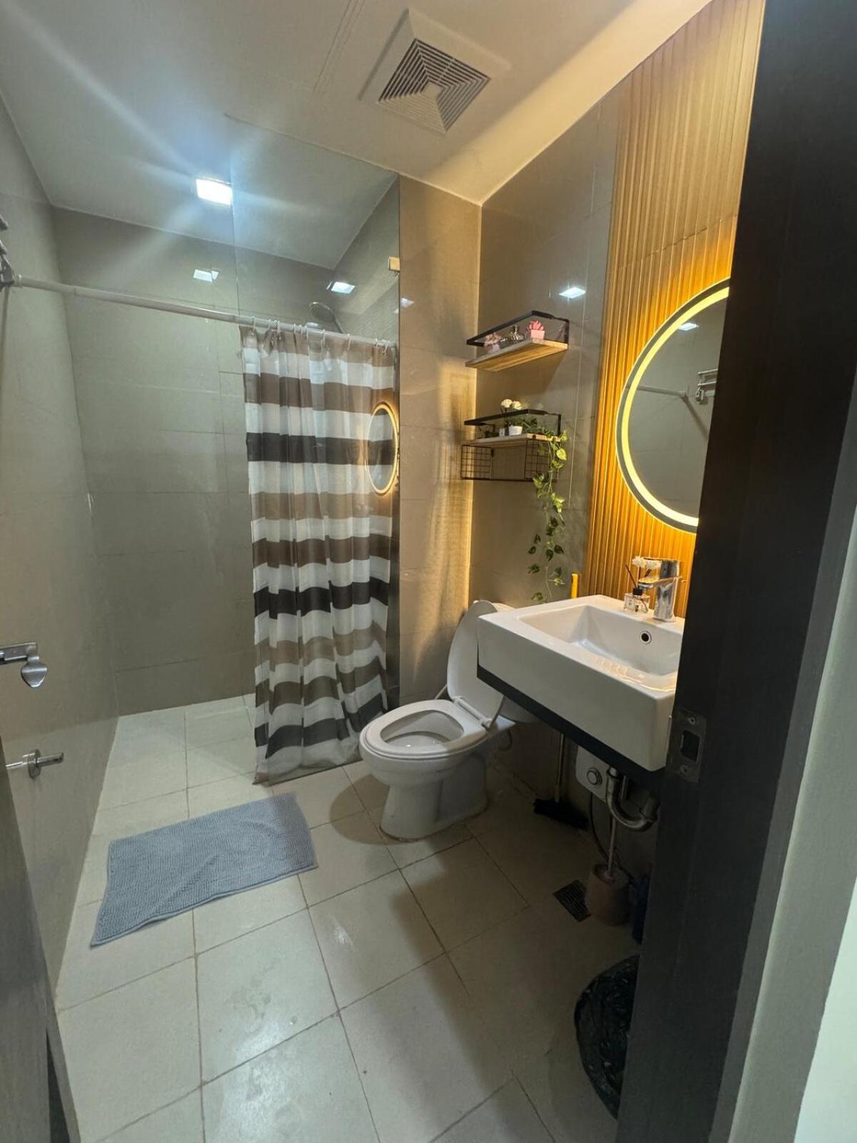 Spacious Staycation With Venice Grand Canal View * Manila
