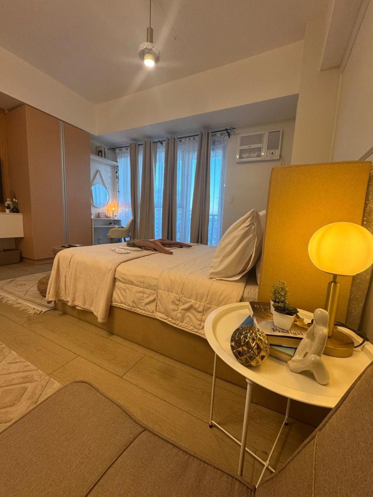 Spacious Staycation With Venice Grand Canal View