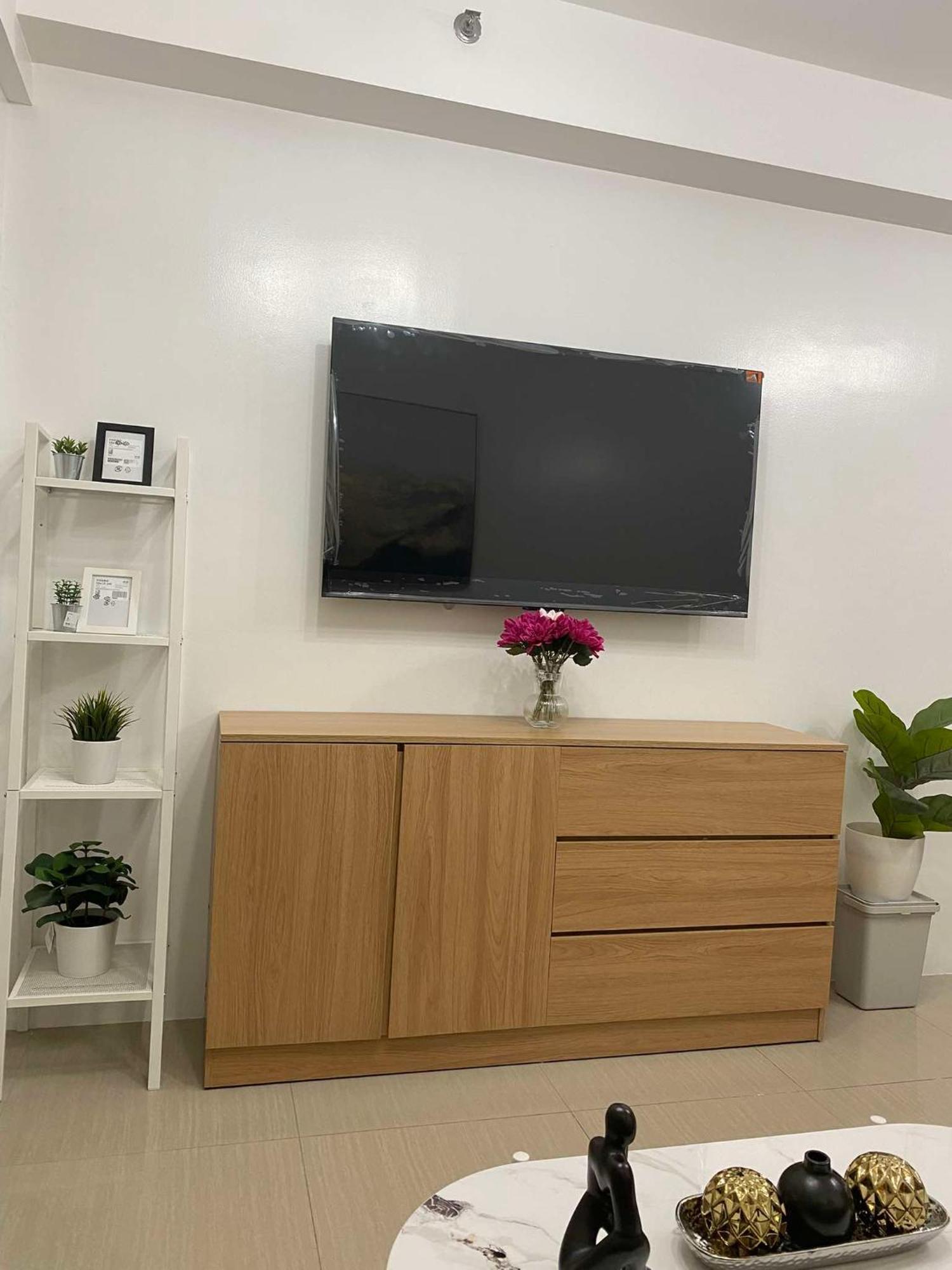 Spacious 2br At Moa *