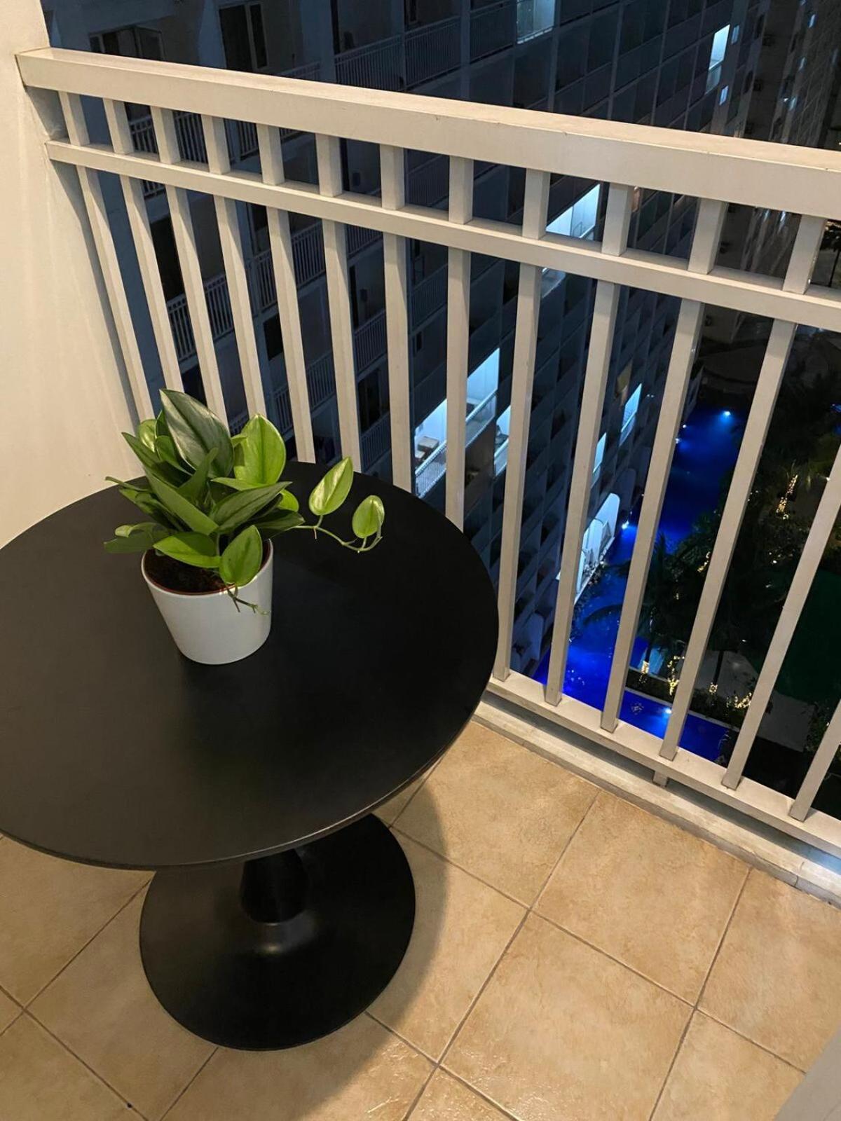 Spacious 2br At Moa Apartment *