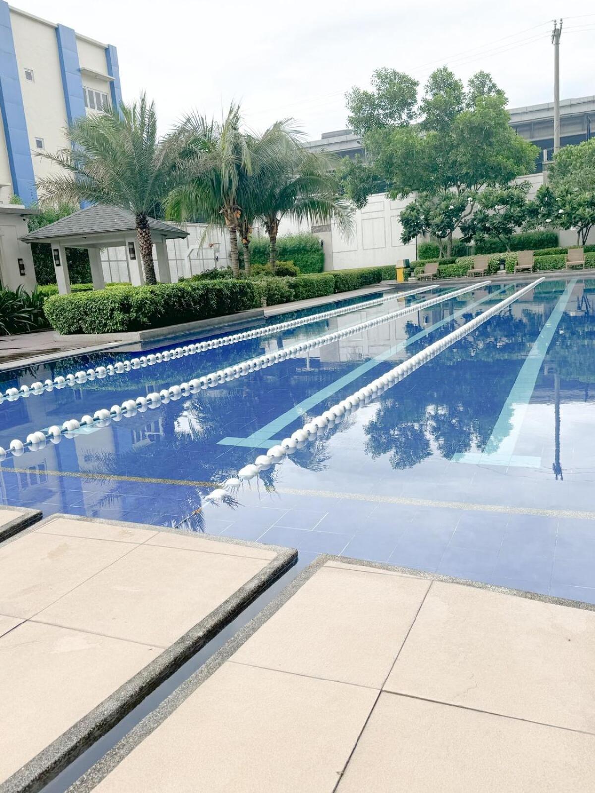 Apartment At Fairway Terraces Near Naia T3