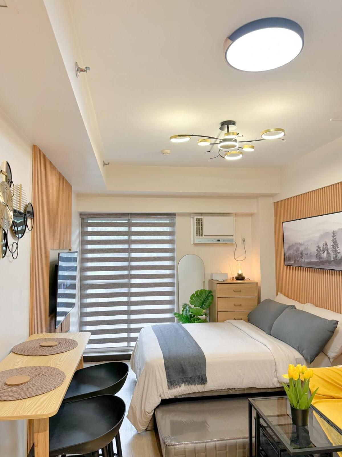 At Fairway Terraces Near Naia T3 Apartment