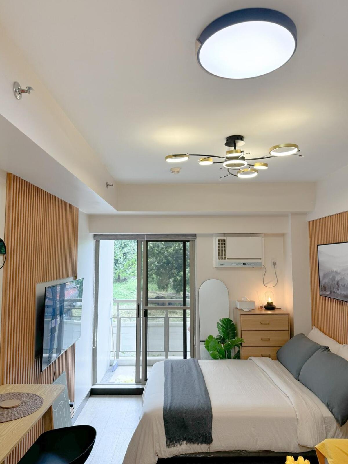 Apartment At Fairway Terraces Near Naia T3 Manila