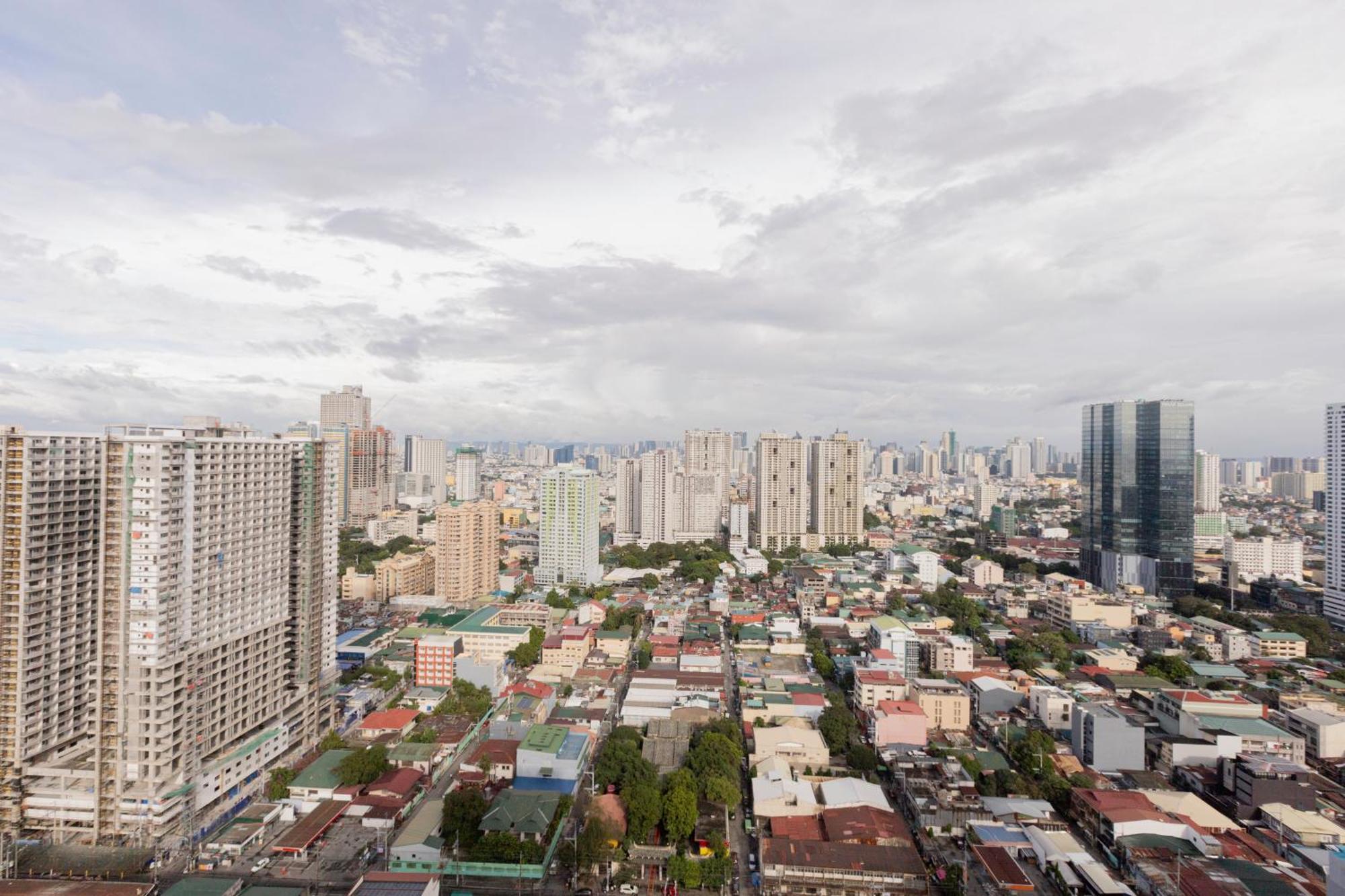 Aparthotel Breeze Haven Manila