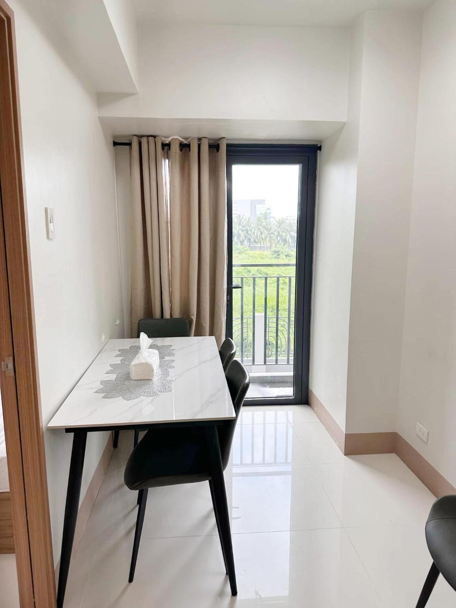 Apartment 212 Budget At Shore 3 The Dwelling Place Manila