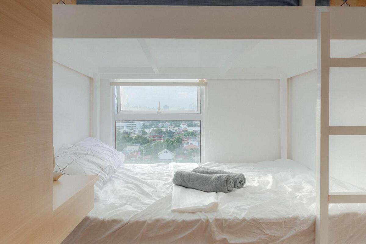 Family Friendly Urbandeca Apartment