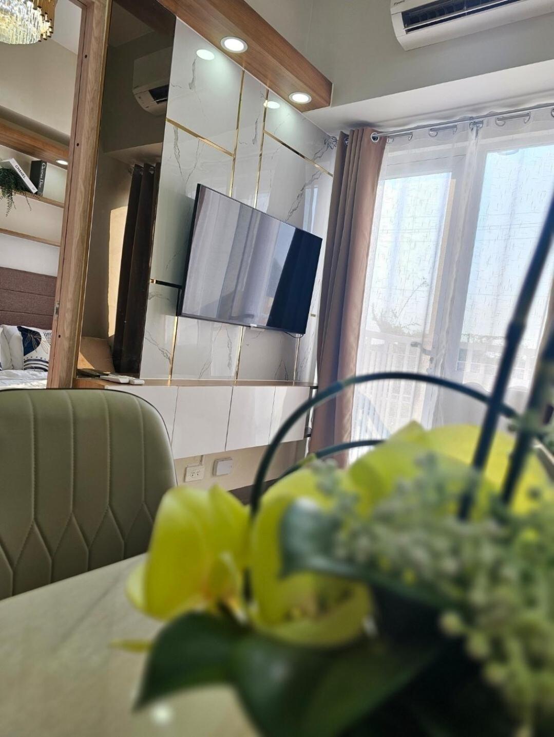 Stunning 2 Bedroom Near Airport * Manila
