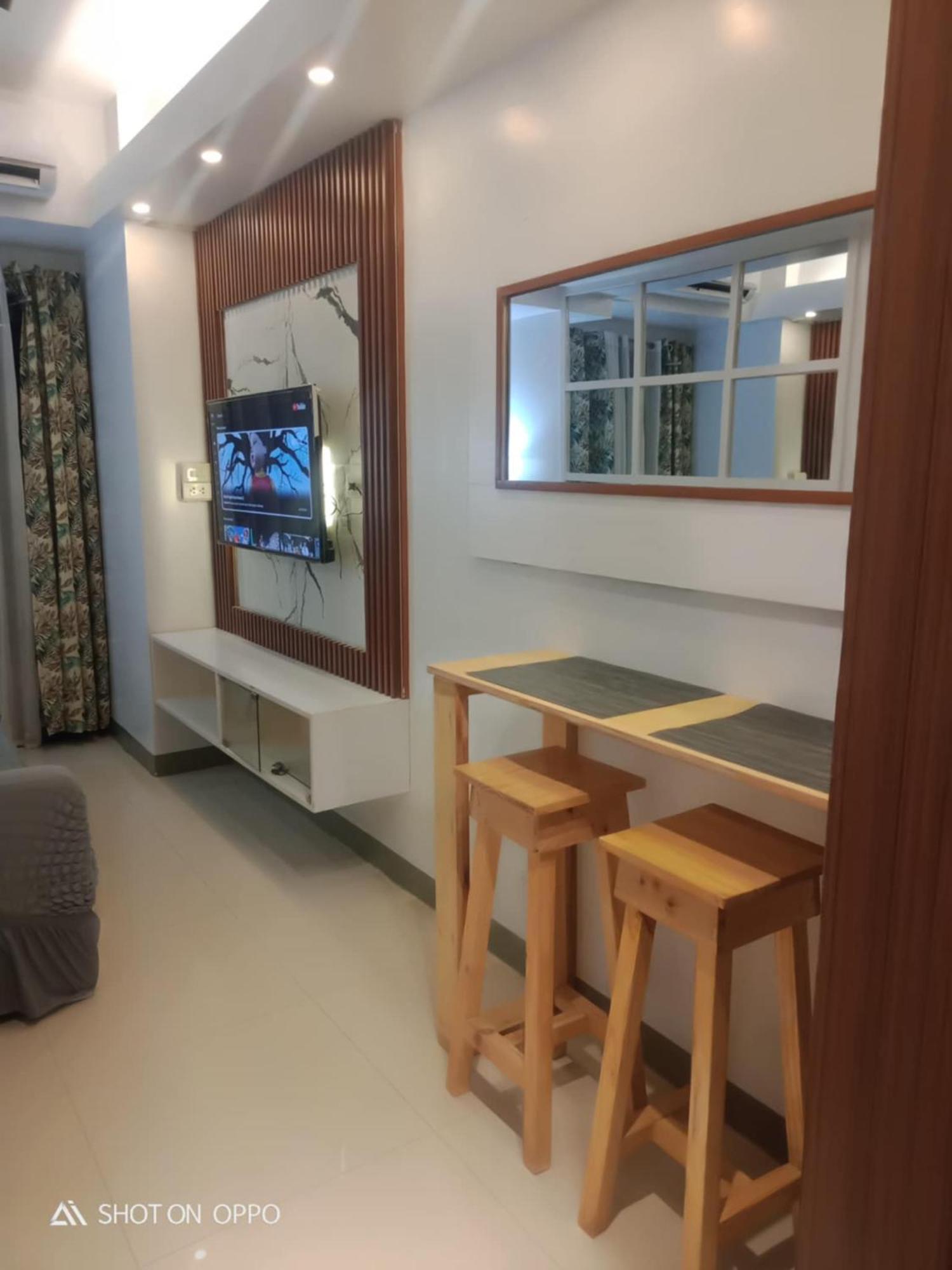 Spacious Homes At Shore Near Mall Of Apartment Manila