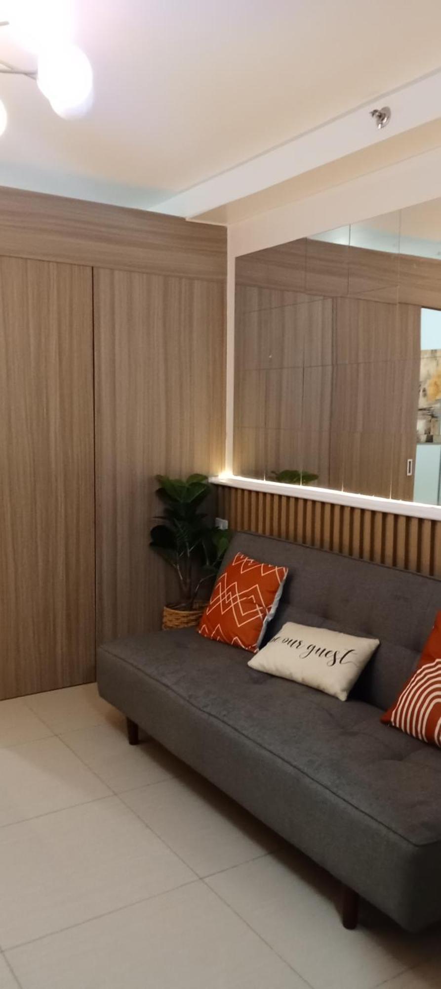 Apartment Spacious Homes At Shore Near Mall Of Manila