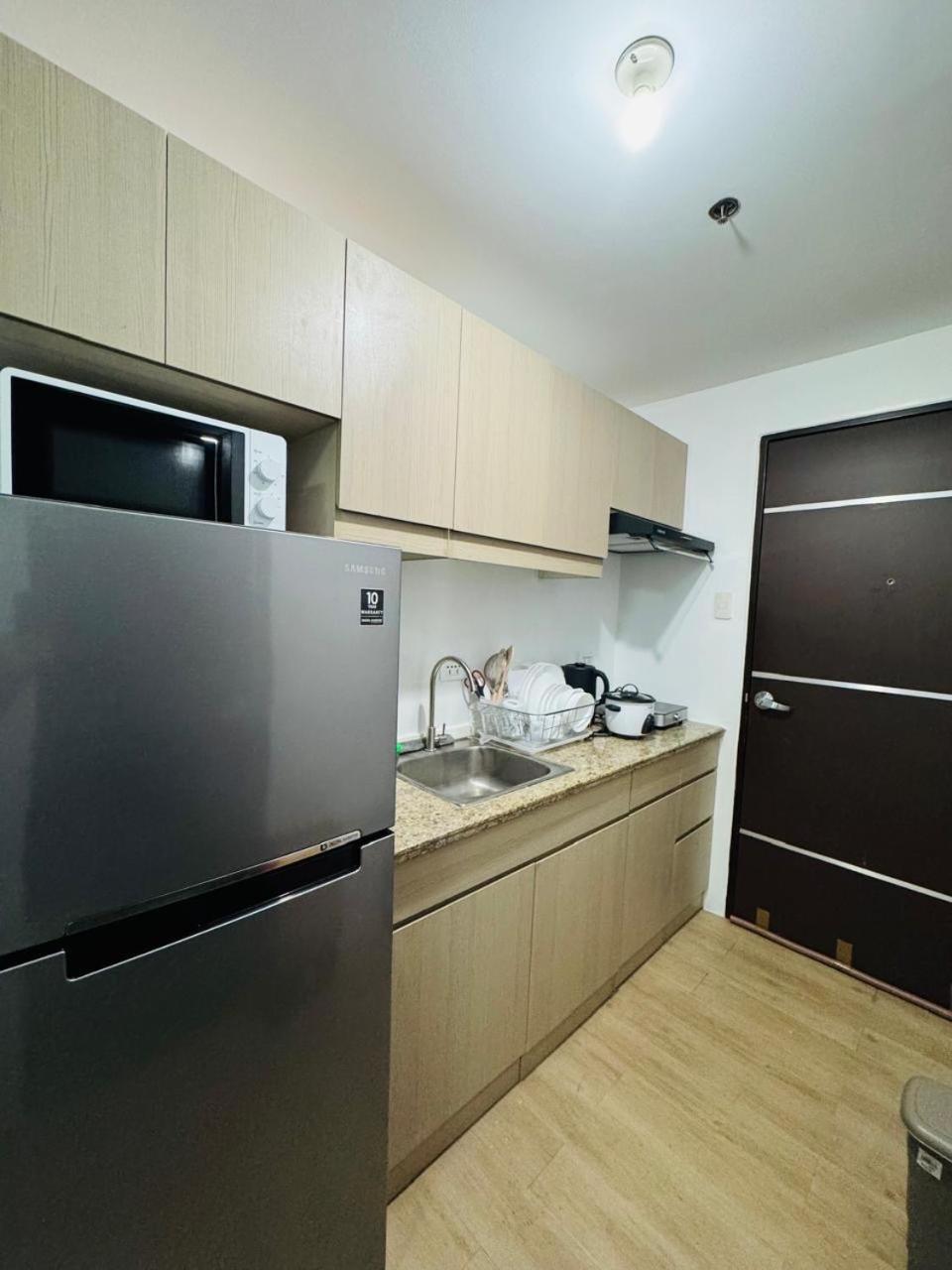 Vinia Infinity 3 Near Malls And Mrt Station Apartment