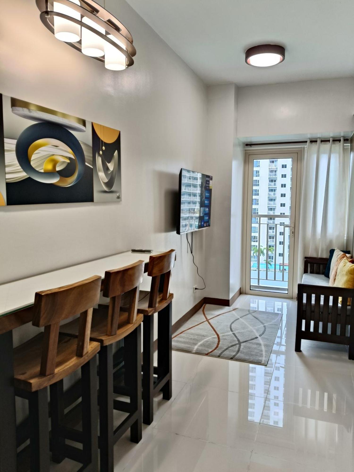 Aparthotel Coast Residences Manila