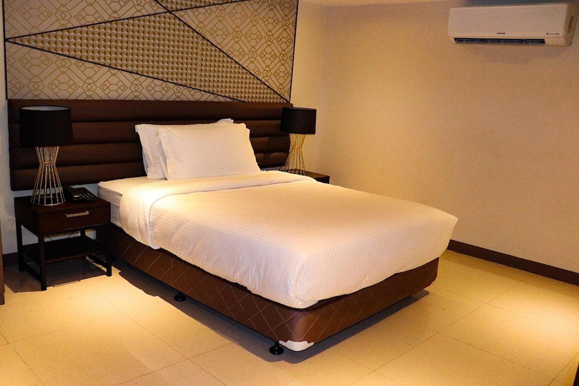 Maxx Ortigas
