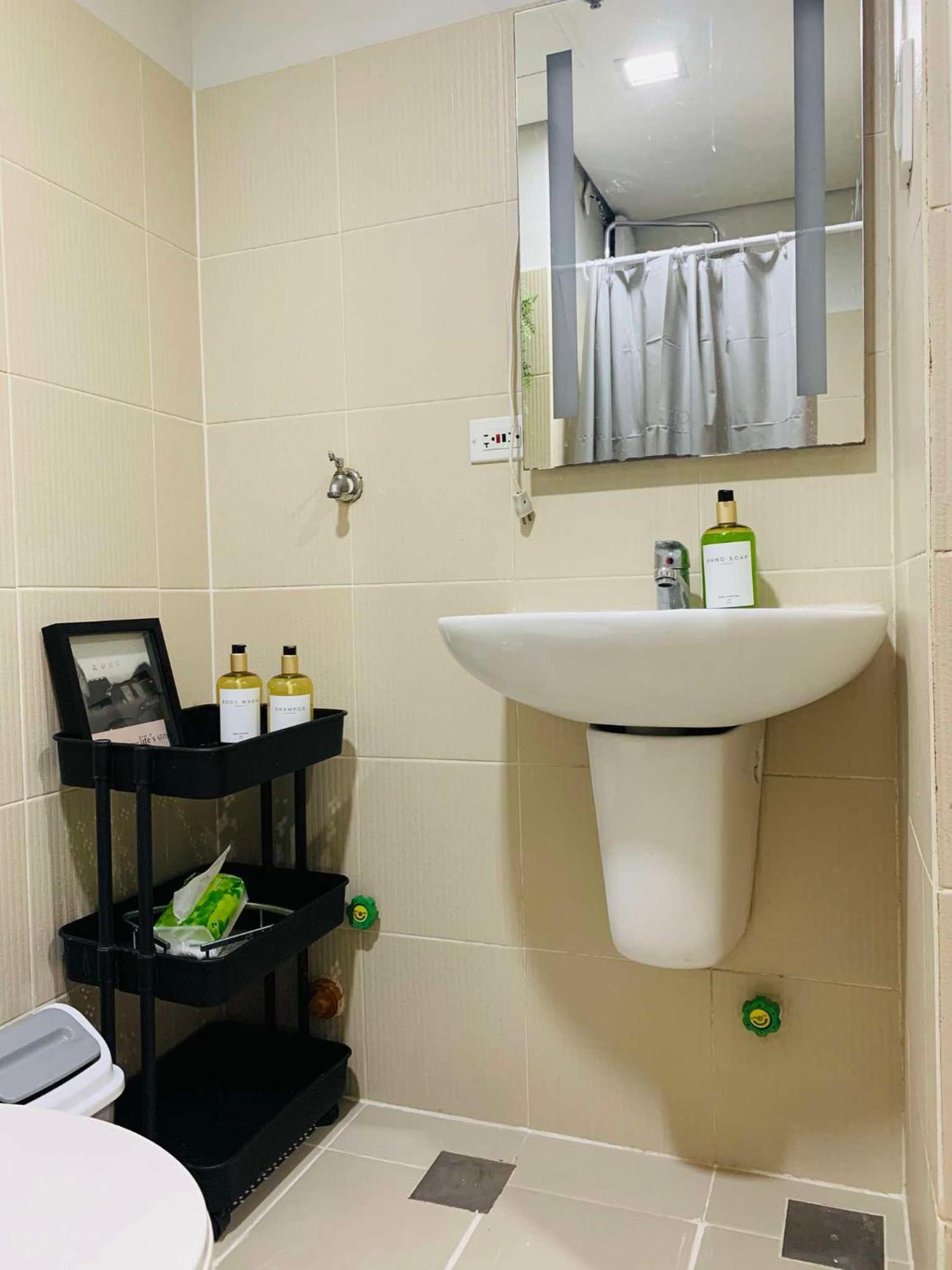 Bed & Breakfast Grass Residences Tower 4 Near Sm North Mall *