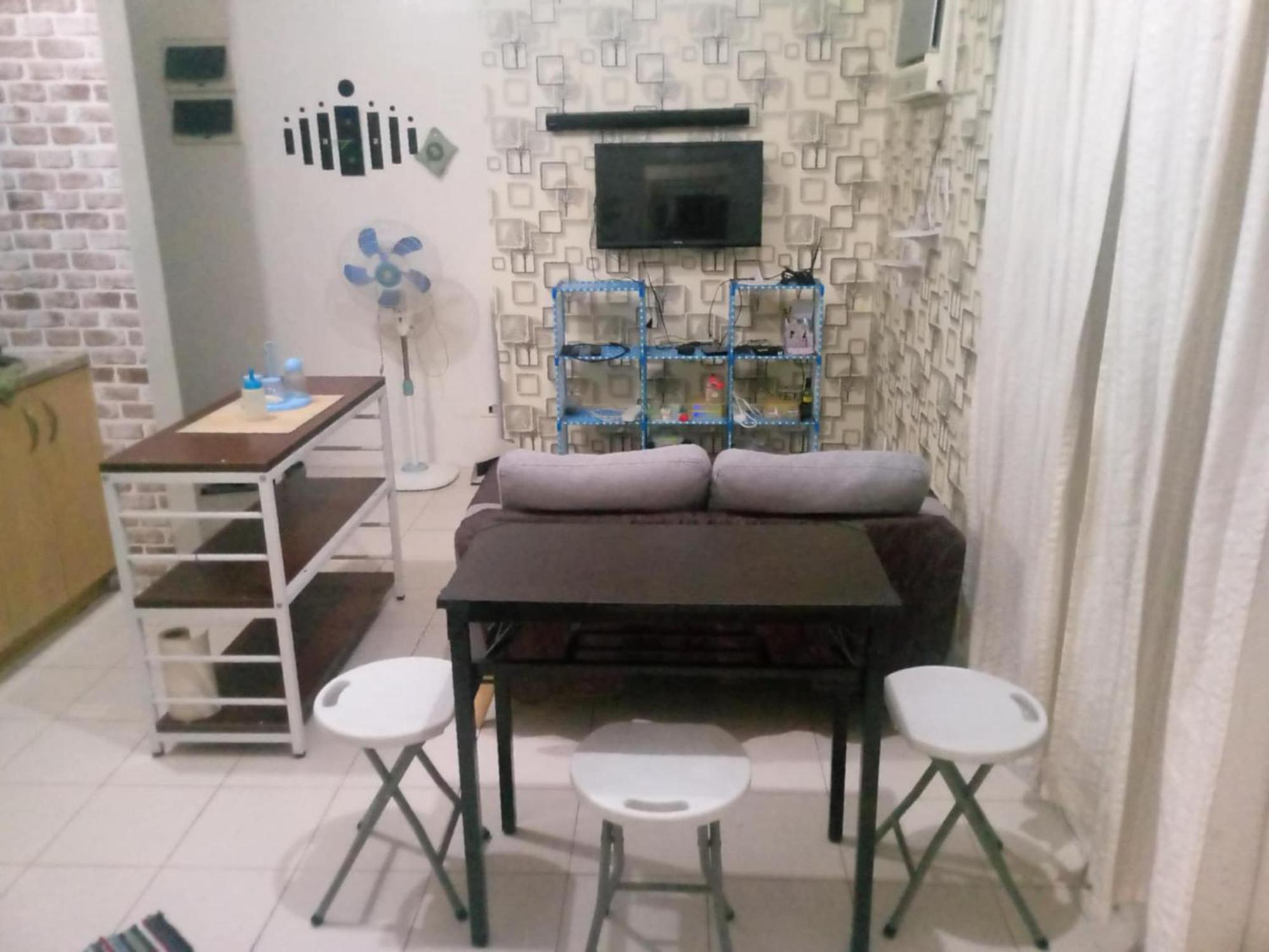 Apartment 1br-corner Unit At Laureano Di Trevi Makati