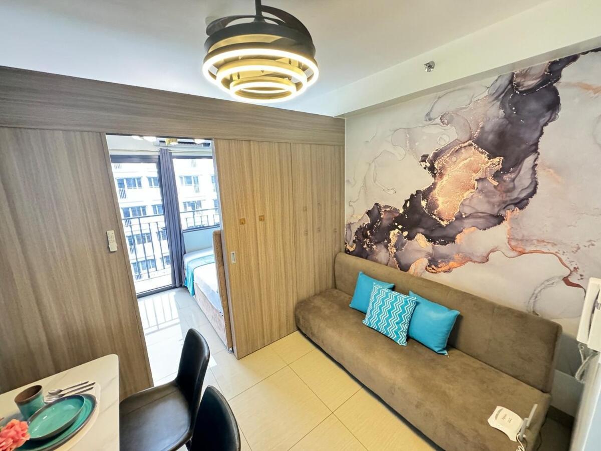 Apartment 18100 Shore 2 T2 Budget-friendly Condotel Near Moa By Prime Manila