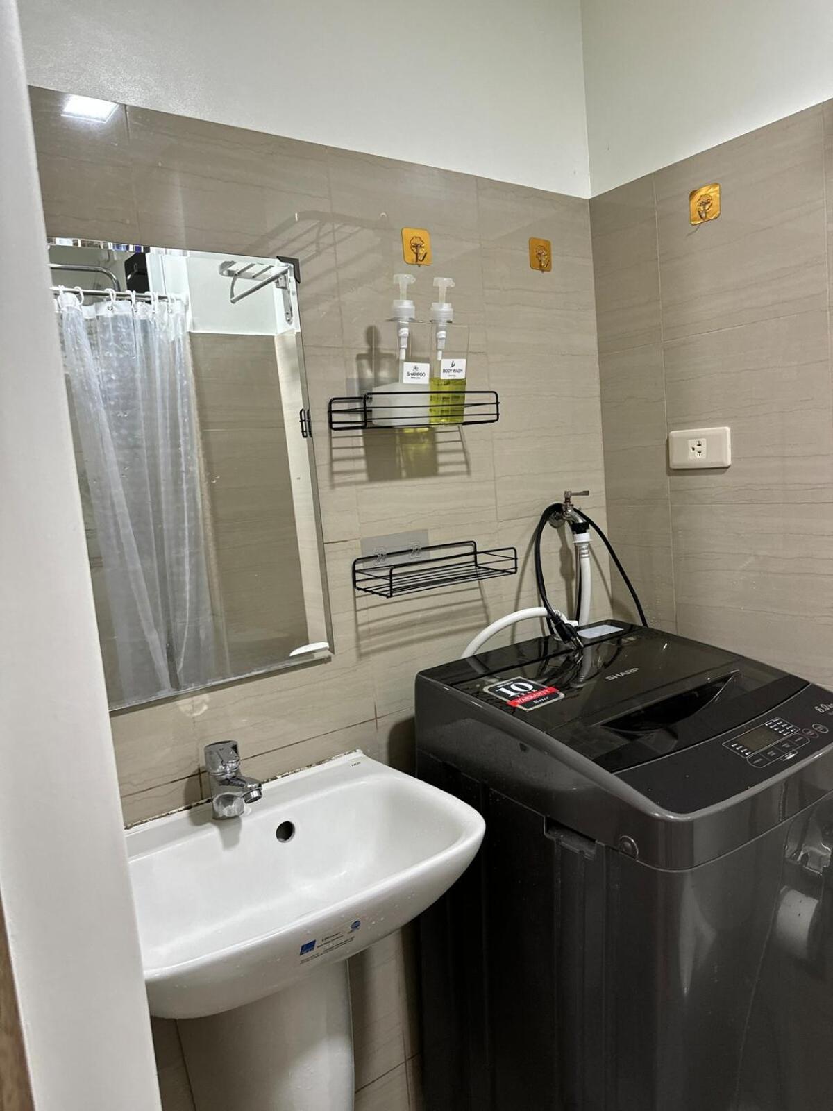 18100 Shore 2 T2 Budget-friendly Condotel Near Moa By Prime *